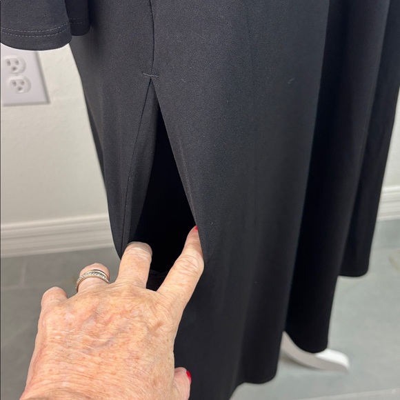 NWT Chico's Black Long Sleeve V-Neck with detail, A-Line midi Dress size 2/Large - Picture 7 of 13